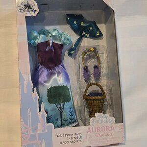 BNIB Disney Sleeping Beauty Aurora doll accessory pack